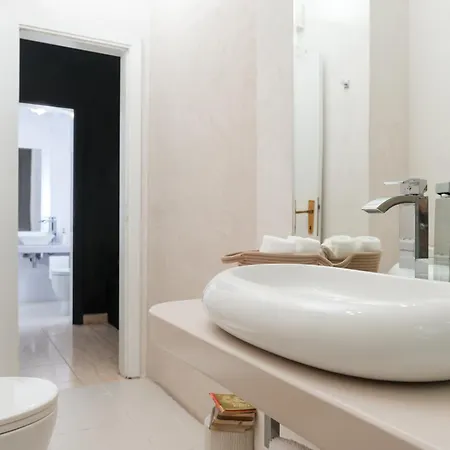 Downtown * 地拉那