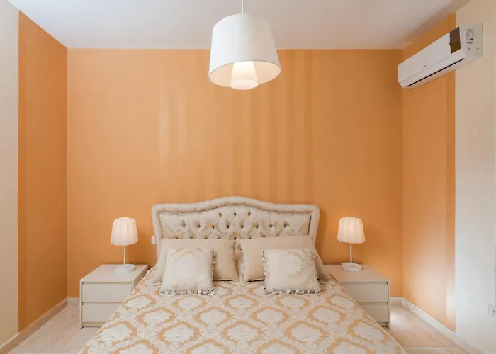 Downtown Apartament Tirana