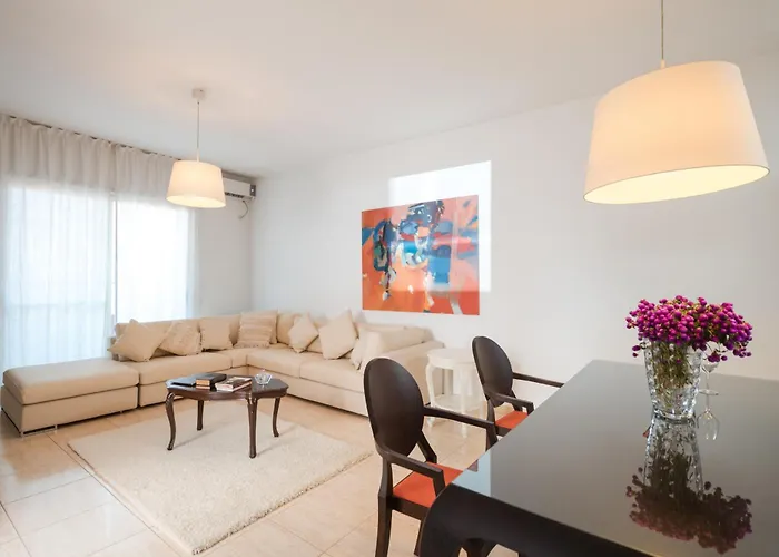 Downtown Apartament *