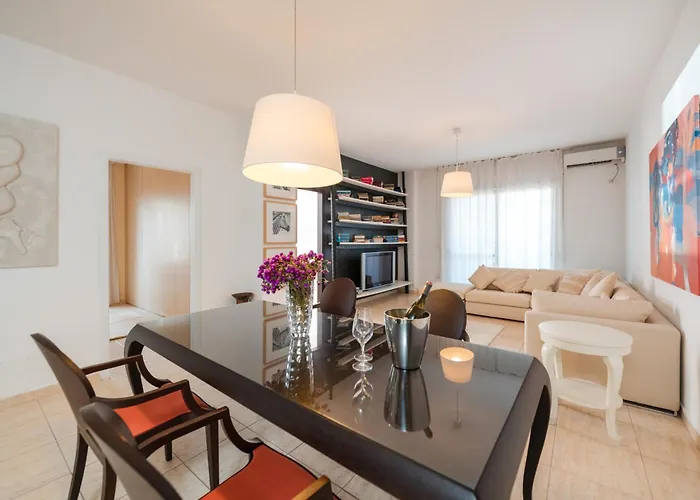 Apartament Downtown *