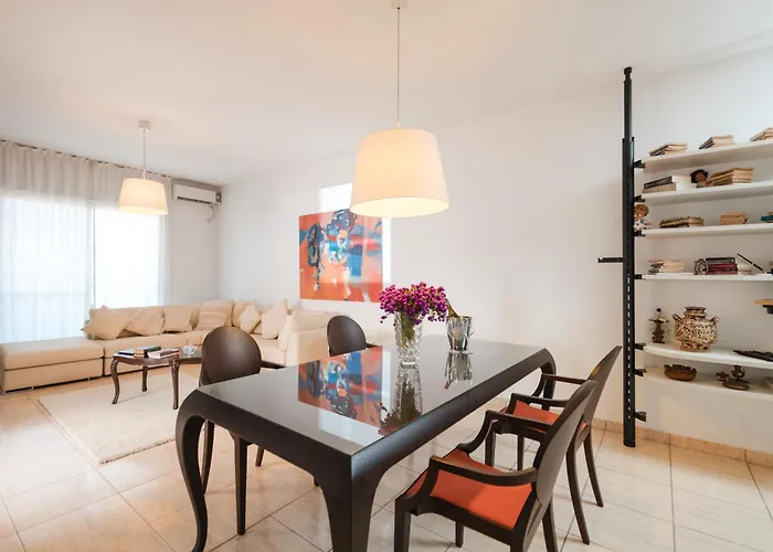 Downtown Apartament Tirana